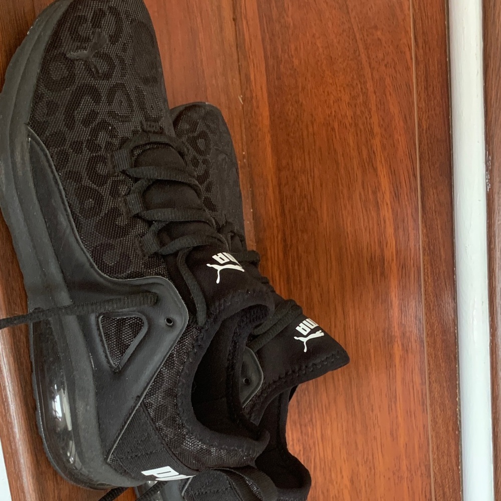 Puma Black Athletic Shoes